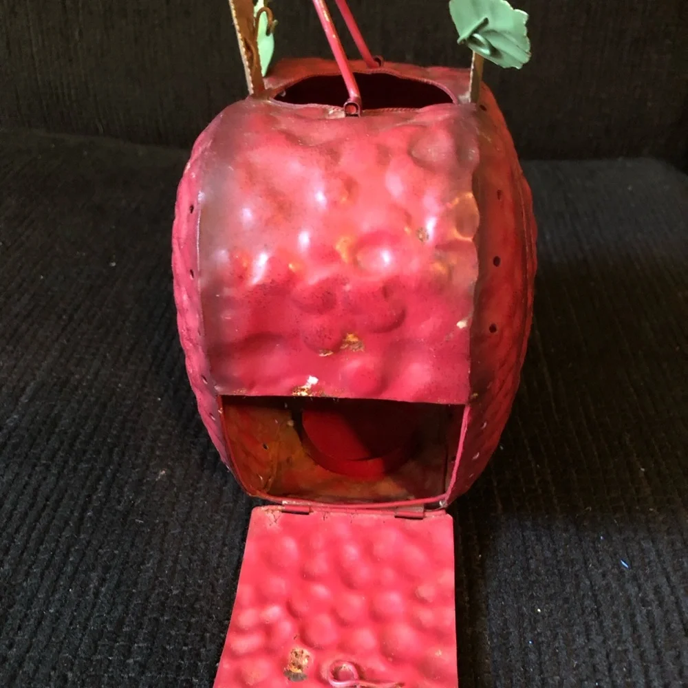 8065 Metal Apple Tea Light Candle holder Hangs Or Table/Desktop Grandma Cottage